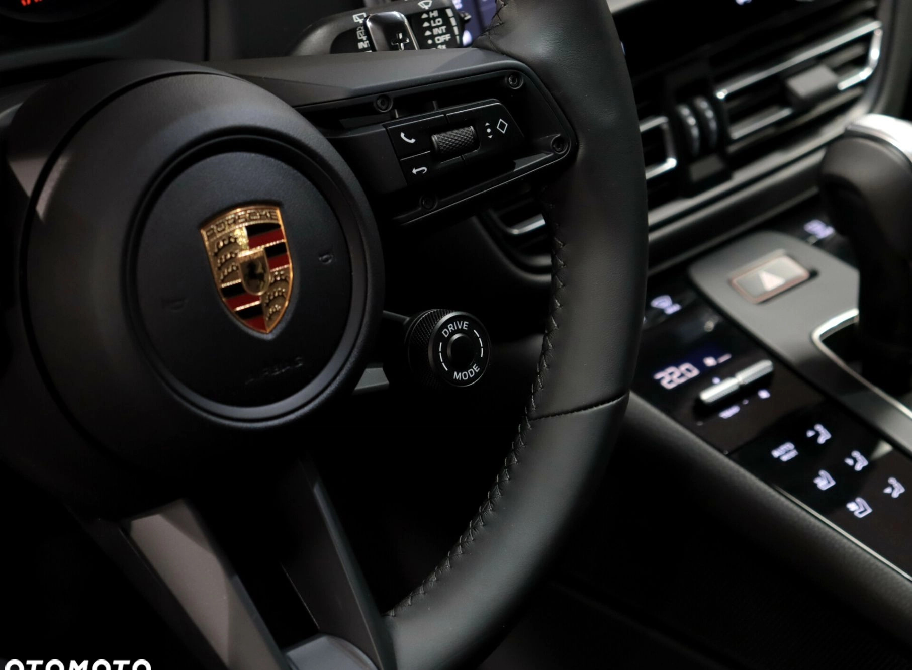 Porsche Macan cena 359000 przebieg: 2394, rok produkcji 2023 z Katowice małe 436